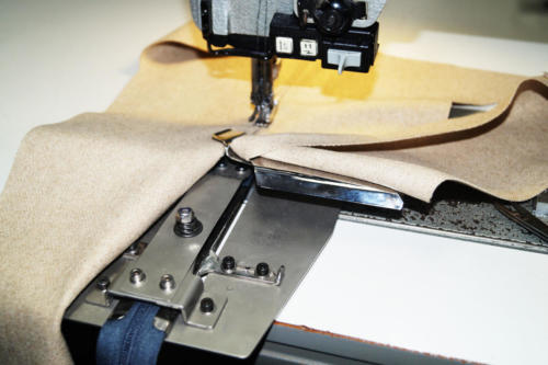 Zipper sewing